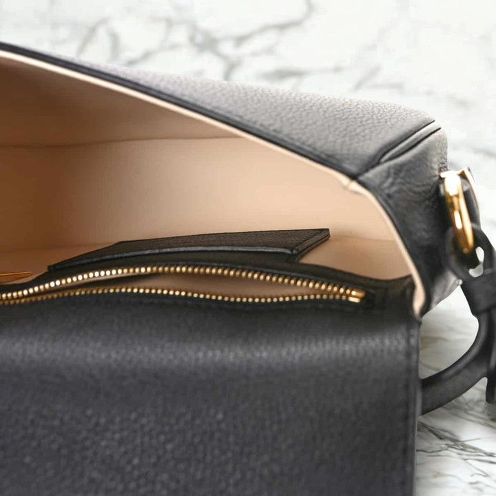 LOUIS VUITTON PONT 9 SOFT MM BAG