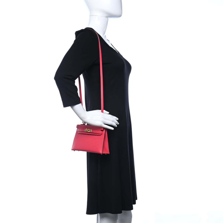 HERMÈS KELLY 20 BAG WITH GOLD HARDWARE IN PINK