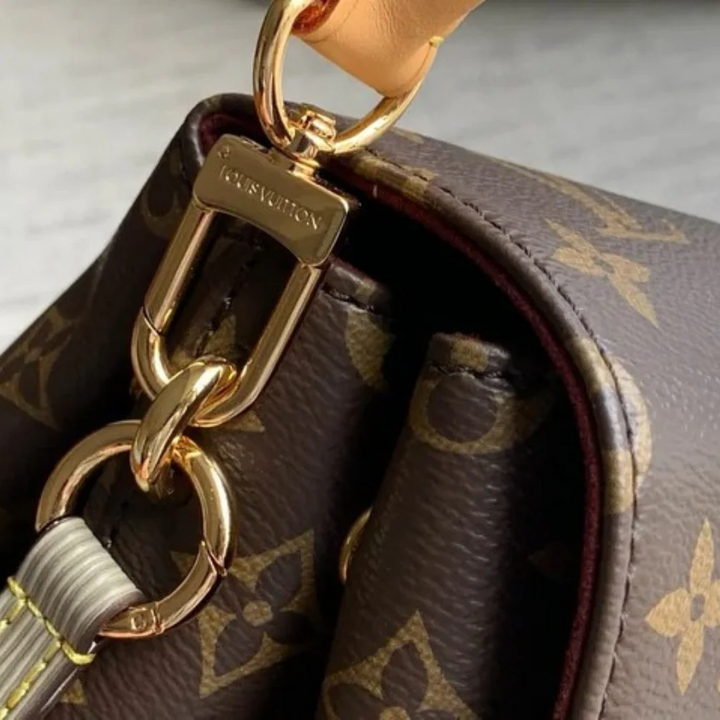 LOUIS VUITTON – HIDE AWAY MM BAG