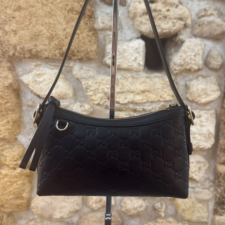 MEDIUM GG EMBLEM SHOULDER BAG GUCCI