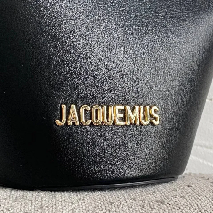 JACQUEMUS LE PETIT BAMBOLA LEATHER TOTE
