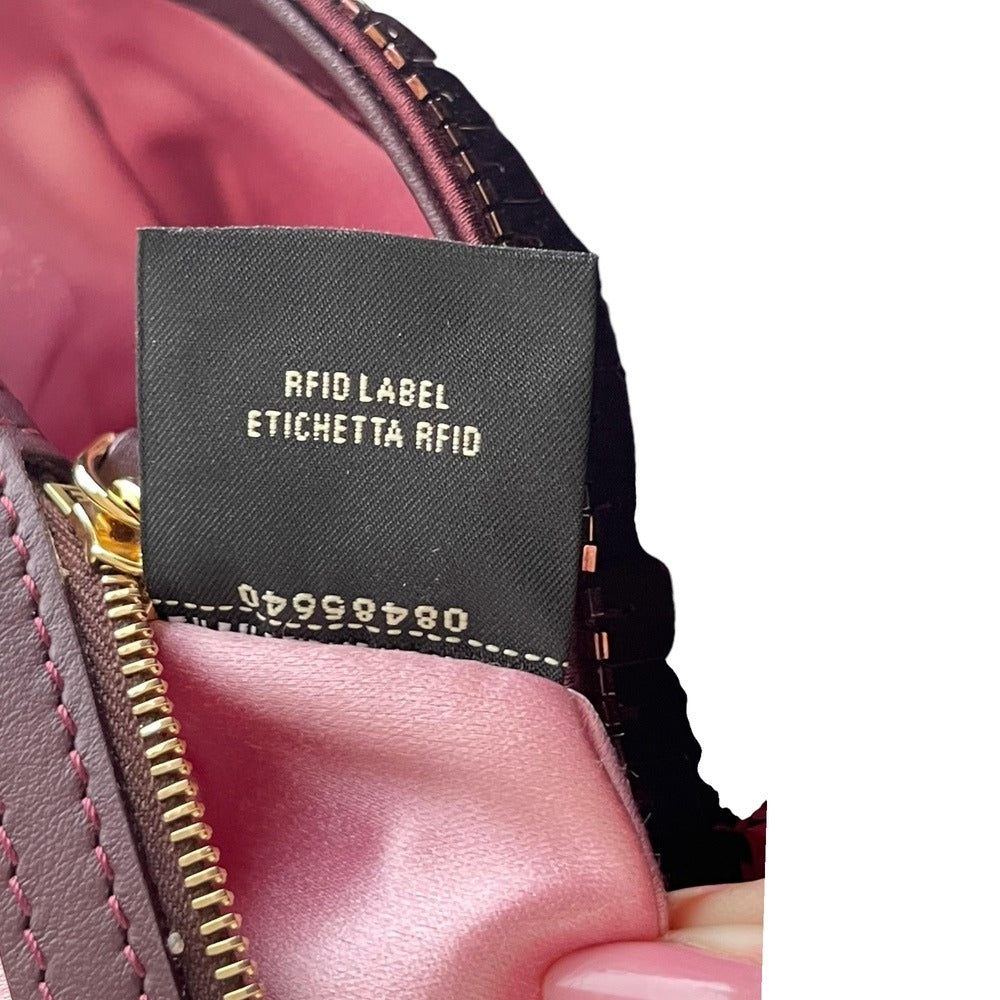 FENDI BAGUETTE BAG IN RED SEQUINS